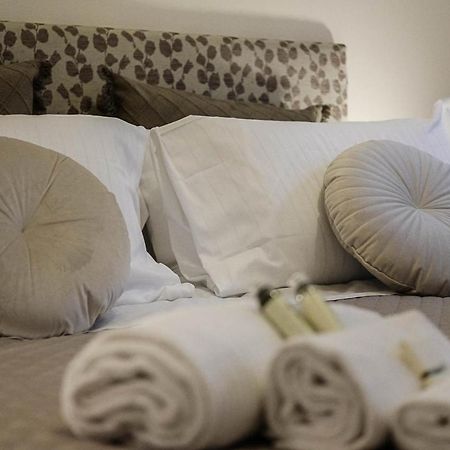 Verona Suites And Rooms エクステリア 写真