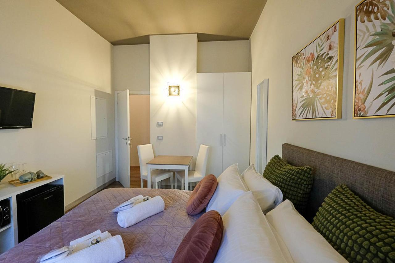 Verona Suites And Rooms エクステリア 写真