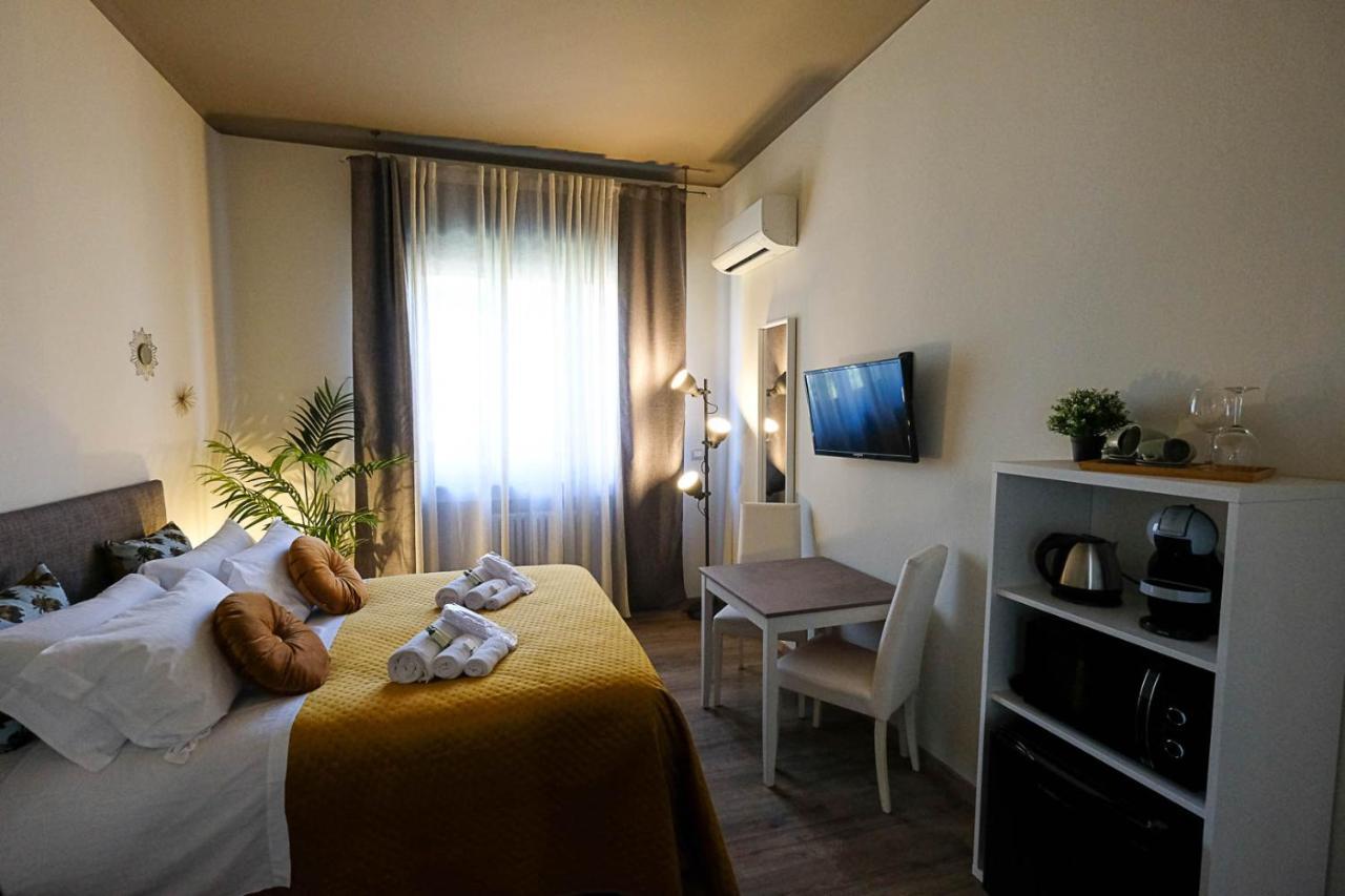 Verona Suites And Rooms エクステリア 写真