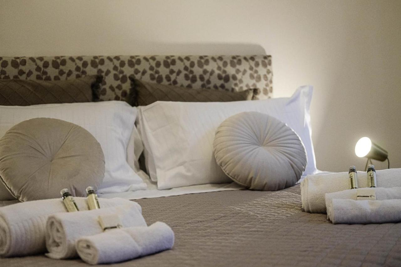 Verona Suites And Rooms エクステリア 写真