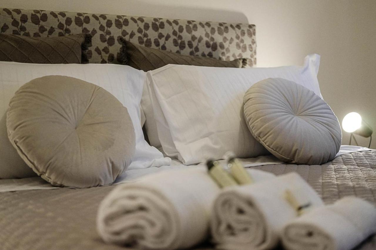 Verona Suites And Rooms エクステリア 写真