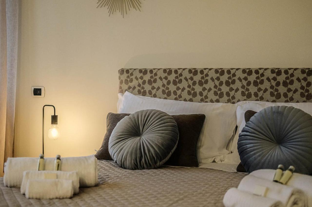 Verona Suites And Rooms エクステリア 写真